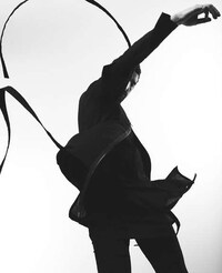 Movement-Making Menswear Image 5