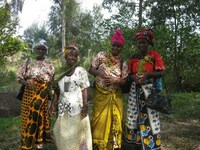 Fair Trade Weaving Image 6