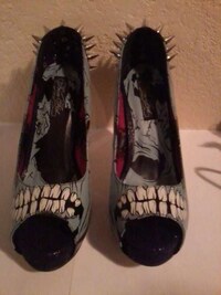 Hellish High Heels Image 5