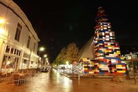 Building Block Cathedrals Image 6