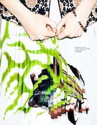 Peachy Printed Fashion Image 7