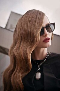 Romantic Industrial Editorials Image 7