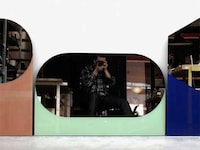 Quirky Compact Reflectors Image 2