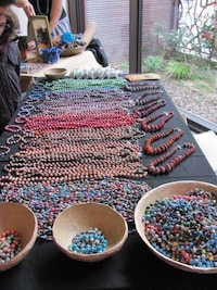 Beads to Fight Poverty Image 4