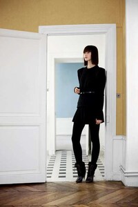 Expectant 20s-Inspired Catalogs Image 2