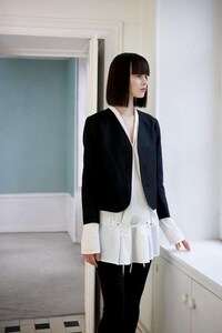 Expectant 20s-Inspired Catalogs Image 8