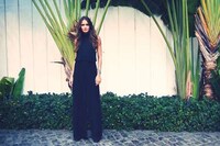 Vibrant Beach-Ready Fashion Image 6