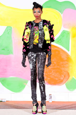 Eccentric Texture-Enriched Runways