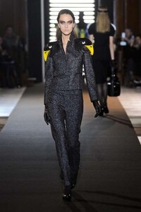 Avian-Inspired Apparel  Image 6