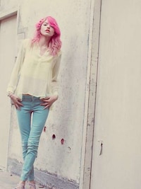 Pastel Peachy Campaigns Image 4
