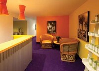Candy-Colored Hotels Image 8