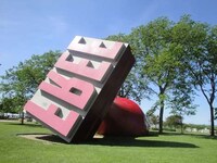Enormous Everyday Objects Image 2