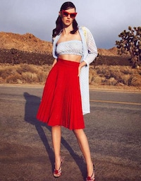 Retro Knicker Editorials Image 6