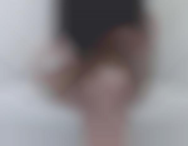 Risque Overlapping Renderings