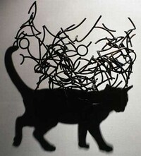 Shadowy Art Displays Image 2