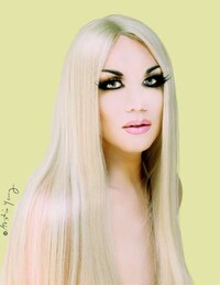 Diva Drag Queen Portraits Image 7