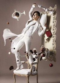 Floating Cocoa Photography Image 4