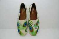 Comfy Customizable Kicks Image 5