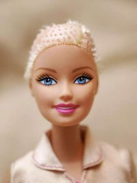 Hairless Iconic Dolls Image 3
