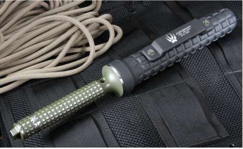 Twisted Blade Knives Image 2