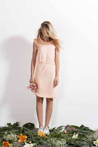 Garden-Embedded Lookbooks Image 2