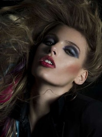 Urban Ombre Editorials Image 2