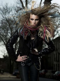 Urban Ombre Editorials Image 4