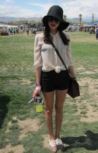 Eclectic Music Festival Fashion Image 8