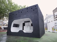Compact Caravan Nightclubs Image 5