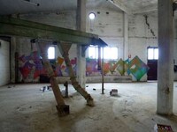 Grotesquely Groovy Street Art Image 3