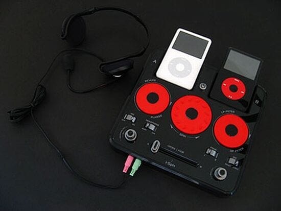 iPod Turntables