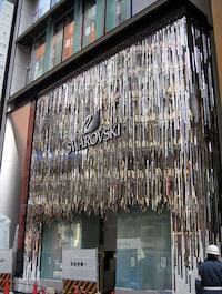 Glimmering Architecture Image 3