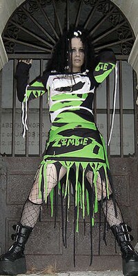 Urban Prom Fashion 2008 Image 2