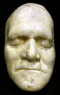 Death Masks of the Famous Image 3