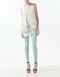 Fruit-Hued Lookbooks Image 4