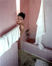 Hip Horror-Infused Shoots Image 8