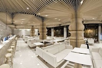 Sculpturally Ribbed Interiors Image 2