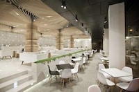 Sculpturally Ribbed Interiors Image 8
