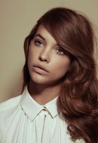 Elegantly Doll-Eyed Editorials Image 5