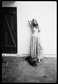 Countrified Sophisticate Captures Image 2