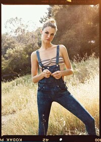Countrified Sophisticate Captures Image 6