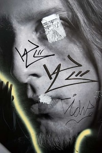 Gritty Graffiti-Grafted Portraits Image 5