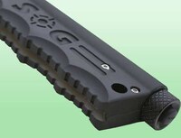 Light-Beaming Daggers Image 6