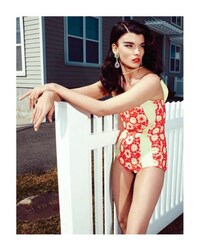 Glam Gun-Slinging Editorials Image 6