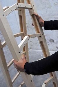 Clever Collapsable Climbers Image 3