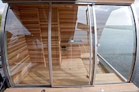 Sustainable Hovering Hotels Image 3