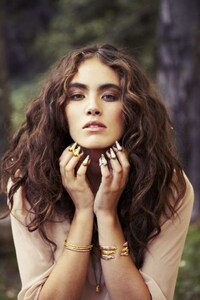 Serene Scenic Lookbooks Image 6