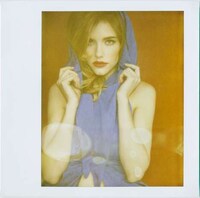 Retro Yellow-Tinged Editorials Image 3