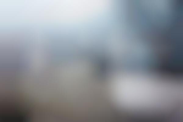 Chic Abandoned City Shoots