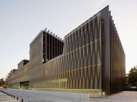 Serrated Facade Structures Image 3